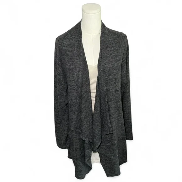 Torrid Super Soft Plush gray open front cardigan size 2 - Picture 1 of 4
